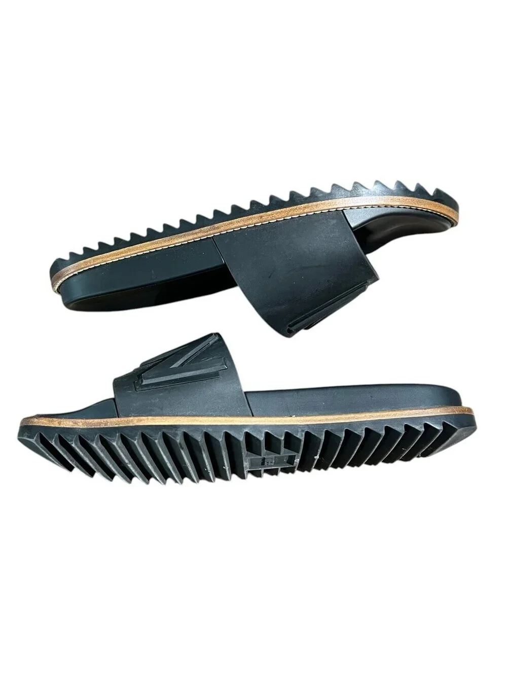 Fendi Blk Vocabulary Sandals 7X1148 Shark Sole